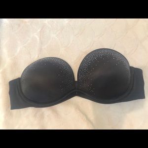 Strapless bra